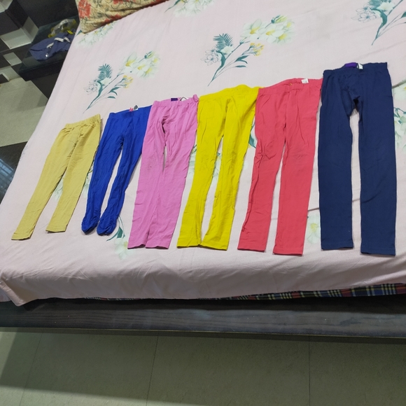 Other - Set of  7 leggings ,1 jeans,2 printed leggings,one inner upto 4 to 5 years old